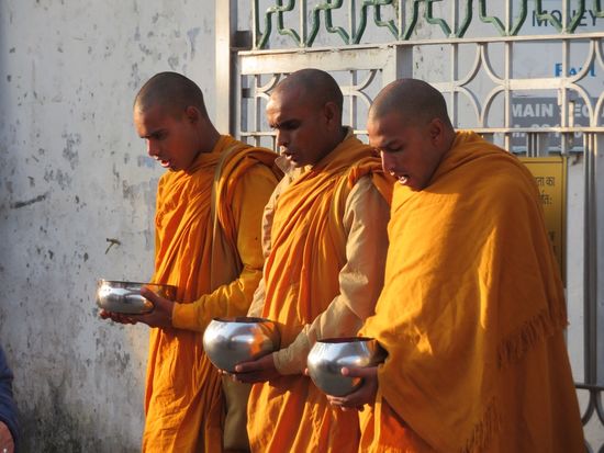 ...am Eingang. Leider ist Fotografieren im Innern streng verboten.