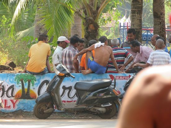 ...oder beim lautstarken Kartenspielen...