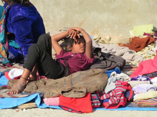 Auf dem kleinen Markt in Pahalga...