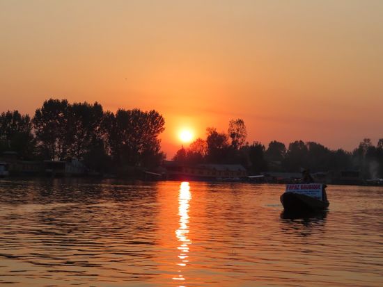 Abschied von Srinagar und dem Dal-See.