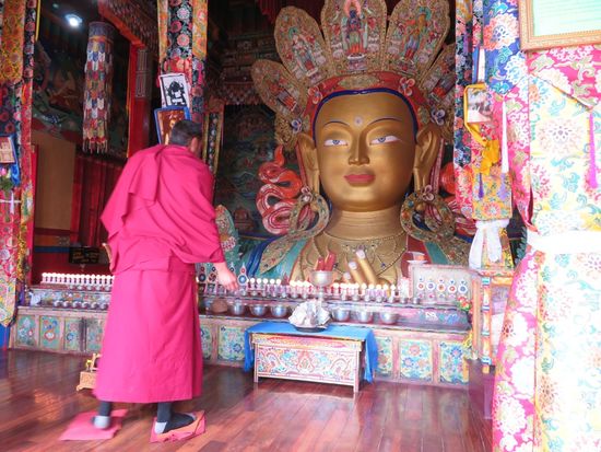 ...und beschaulich, nur die immerwährenden Gebete der Mönche sind zu hören...