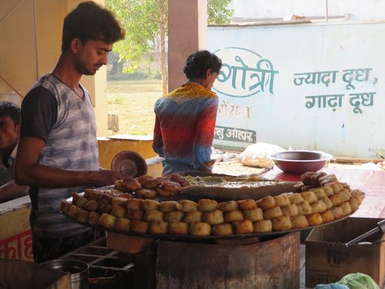 STOP for breakfast ...