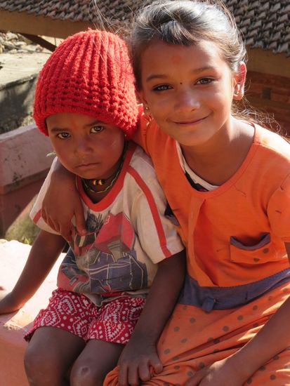 Die Beiden bewachen den Tempel.