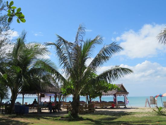 Ausflug zum Happy Beach 15km nördlich von Khao Lak.