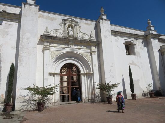 ... der Nebeneingang ...