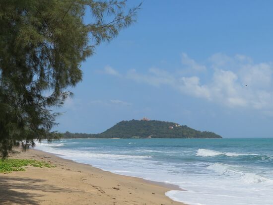 ... und der Buddha auf dem Hügel ...