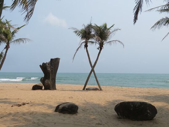 ... von unserem Strand ...