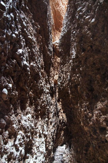 Echidna Chasm