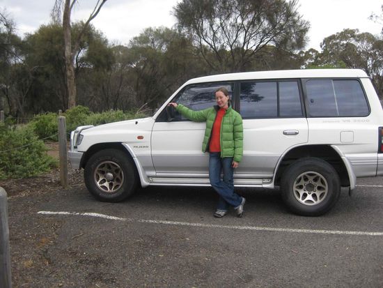 mit diesem Auto sind wir unterwegs und hat sie hat damit schon 30.000 km in Australien erkundet