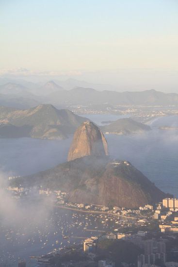 Dieses Mal der Blick rüber zum Zuckerhut.