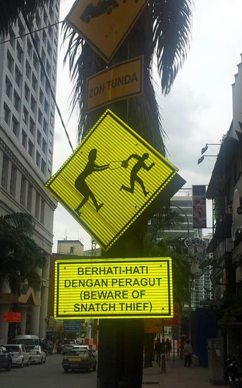 Andere Länder, andere Schilder