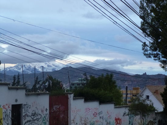 La Paz mit einem der Schneeriesen