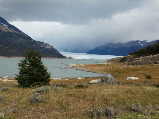 ein erster Blick auf den Perito Moreno