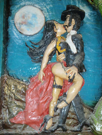 Buenos Aires, die Stadt des Tangos! Der Tango war die Musik der armen Vorstädte und entstand in der Atmosphäre der Hafenkneipen. Sittsamkeit war nicht angesagt!