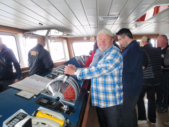 Am liebsten würde ich weiterfahren um die ganze Welt. Der Kapitän und das Forscherteam hatten jedoch beschlossen Whaler`s Bay anzulaufen.