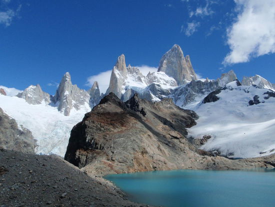 Mit diesem Blick werden wir belohnt - Lago de las Tres - im Hintergrund das Fitz Roy Massiv.