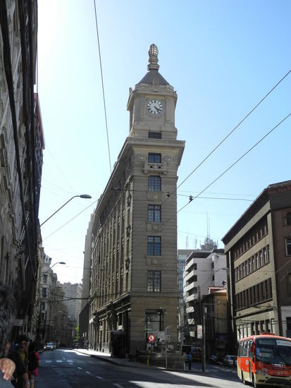 Der Turri Clock Tower gehört zu den Sehenswürdigkeiten in Valparaiso!