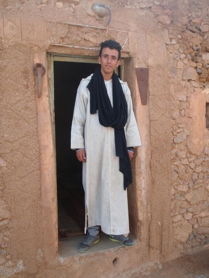 Unser sehr freundlicher Guide erklärt, dass er kein Moslem ist, sondern frei ist und an die Natur glaubt.