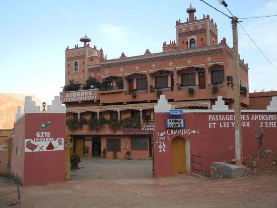 Unsere Übernachtung im Dades Tal, die Kashbah de Berbere de Montagne,
die Nächte sind hier bitterkalt!