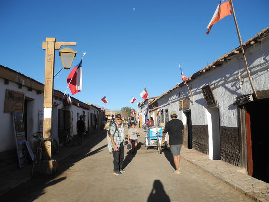 Wir fühlen uns wohl in den engen staubigen Gassen.