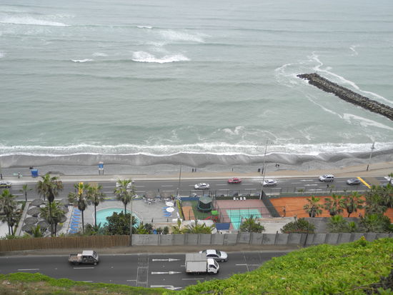 Der Atlantik - ideal zum Wellenreiten und Surfen.