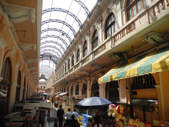 An diesen Markt in Lima konnte sich Gerhard noch erinnern.