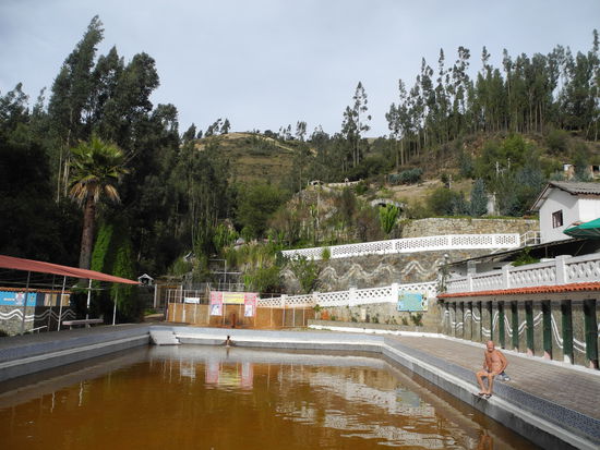 Im oberen Teil der Anlage befindet sich ein Hotel.