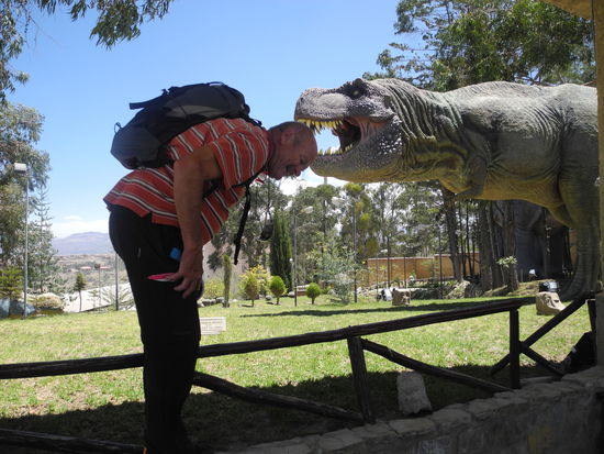 Die Dinos haben Gerhard zum "Fressen" gern.