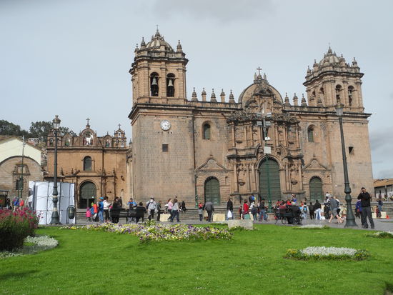 Die imposante Kathedrale von Cusco.
