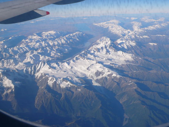 Nach fast 10 Stunden Flug kommen wir am Vormittag in Christchurch an.