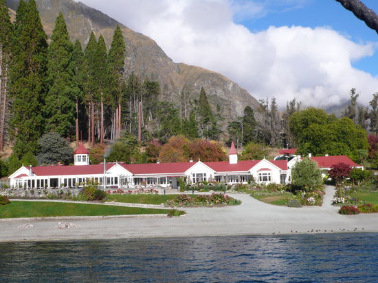 Die Farm, ein stattliches Anwesen.