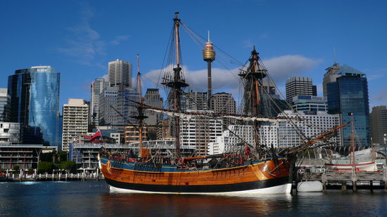 Mit solchen Schiffen kamen die Einwanderer an.