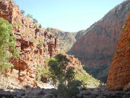 Jetzt sind wir schon auf dem Rundweg, dieser zieht sich ewig in der heißen Sonne!