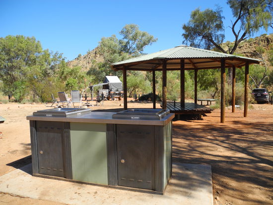 Hier gibt es sogar eine Außenküche.