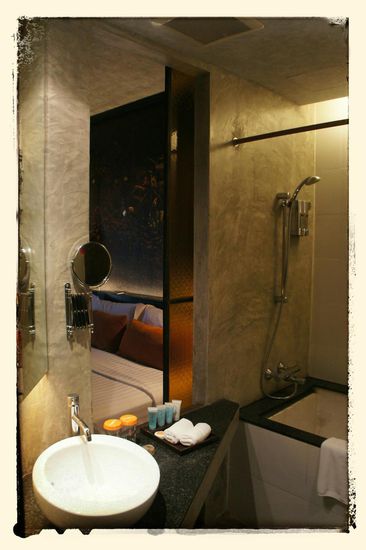 Unser Bad im Siam@Siam, mit direktem Blick ins Zimmer.