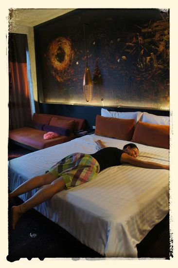 Kurzer Test der Bettgröße: Ja, gerade so ausreichend...