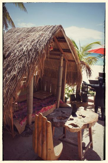 Nette, urige Bar am Ende von Station 3