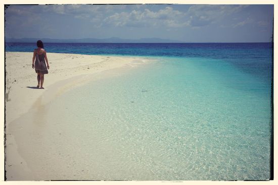 Perfekte Insel + Perfekte Frau = Perfektes Bild