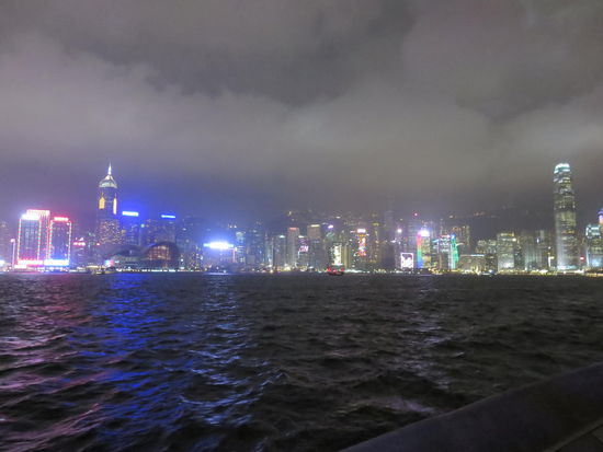 Dank der neuen Kamera werden auch endlich Nachtbilder etwas ... Merci Dir nochmals Oma für die Spende!