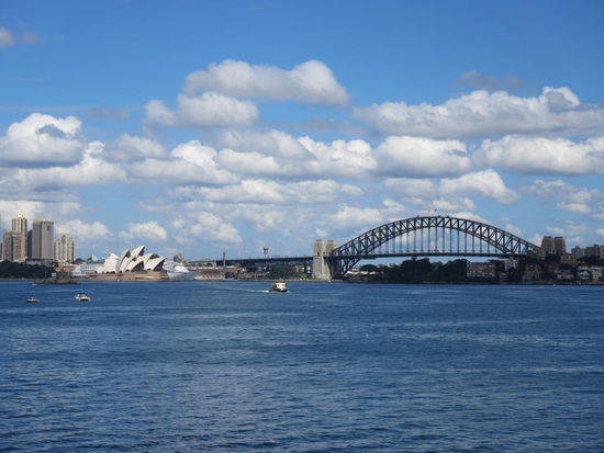 Jetzt auch mal mit Harbour-Bridge, ...