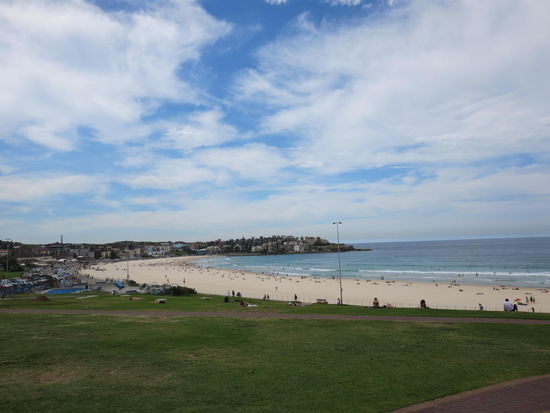Der beruehmte Bondi Beach ...