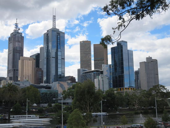 Und nochmals Skyline von nah ...