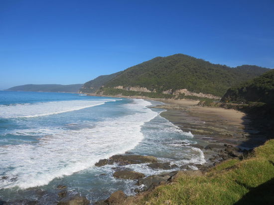 ... vorbei an schönen Landschaften ...