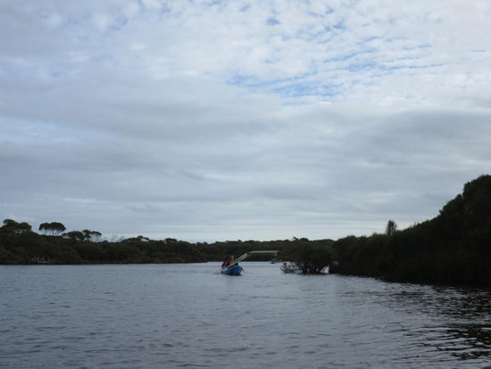 Danach war Kajak fahren angesagt, wobei gerade da das Wetter schlechter wurde 