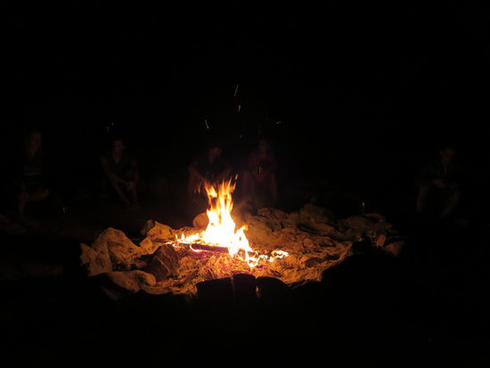 Beim Kings Cayon-Campingplatz war dann auch das erste und einzige Mal Feuer erlaubt ...