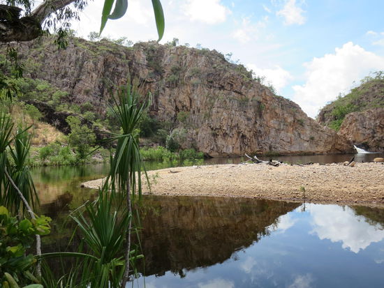in diesem unteren Pool ist Baden verboten, weil hier die gefährlichen Salzwasserkrokodille hinschwimmen können