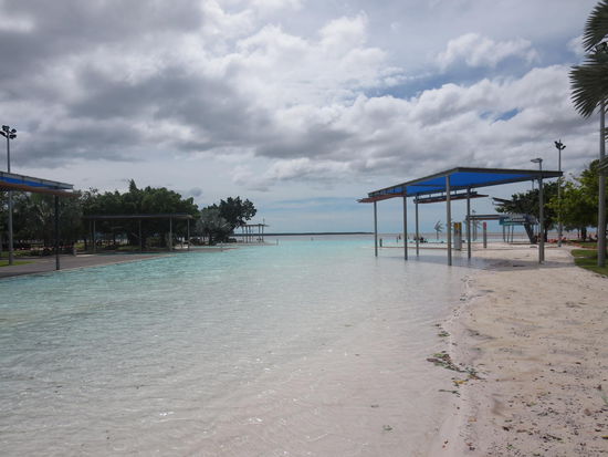 Selbst die Lagune war noch zwei Tage gesperrt nach dem Unwetter ...
