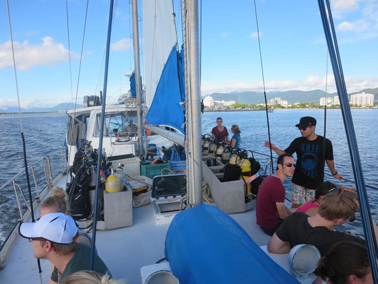 ... waren wir da alle froher Erwartung auf das grösste Riff