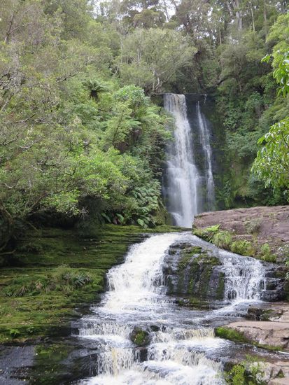 Der 22m hohe McLean-Wasserfall