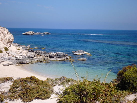 Super klares und warmes Wasser auf Rottnest Island.